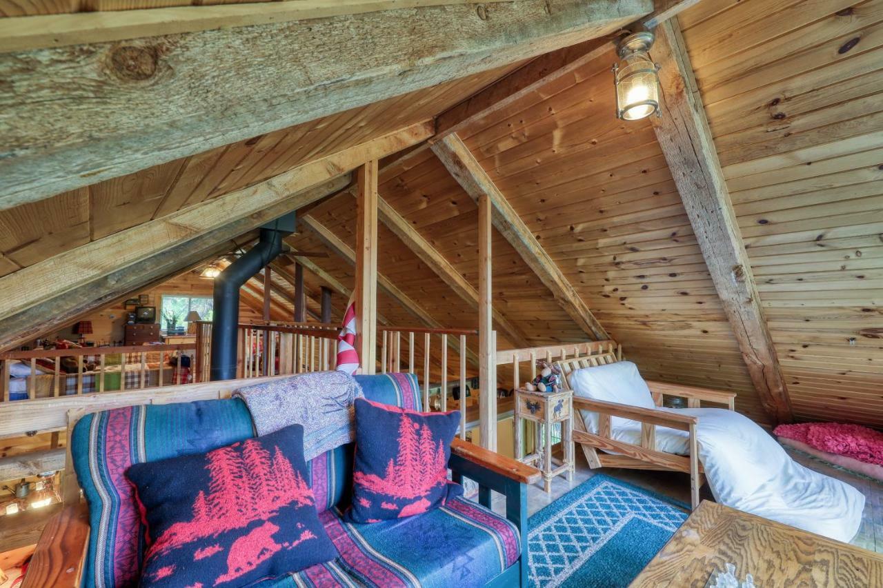 The Creekside Cabin Каскейд Экстерьер фото